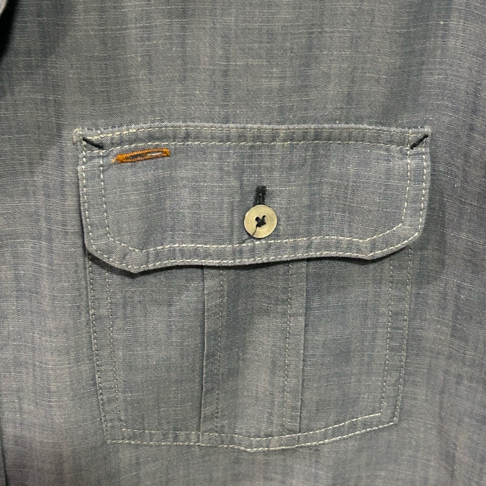 Tommy Bahama - Picture 4 of 4